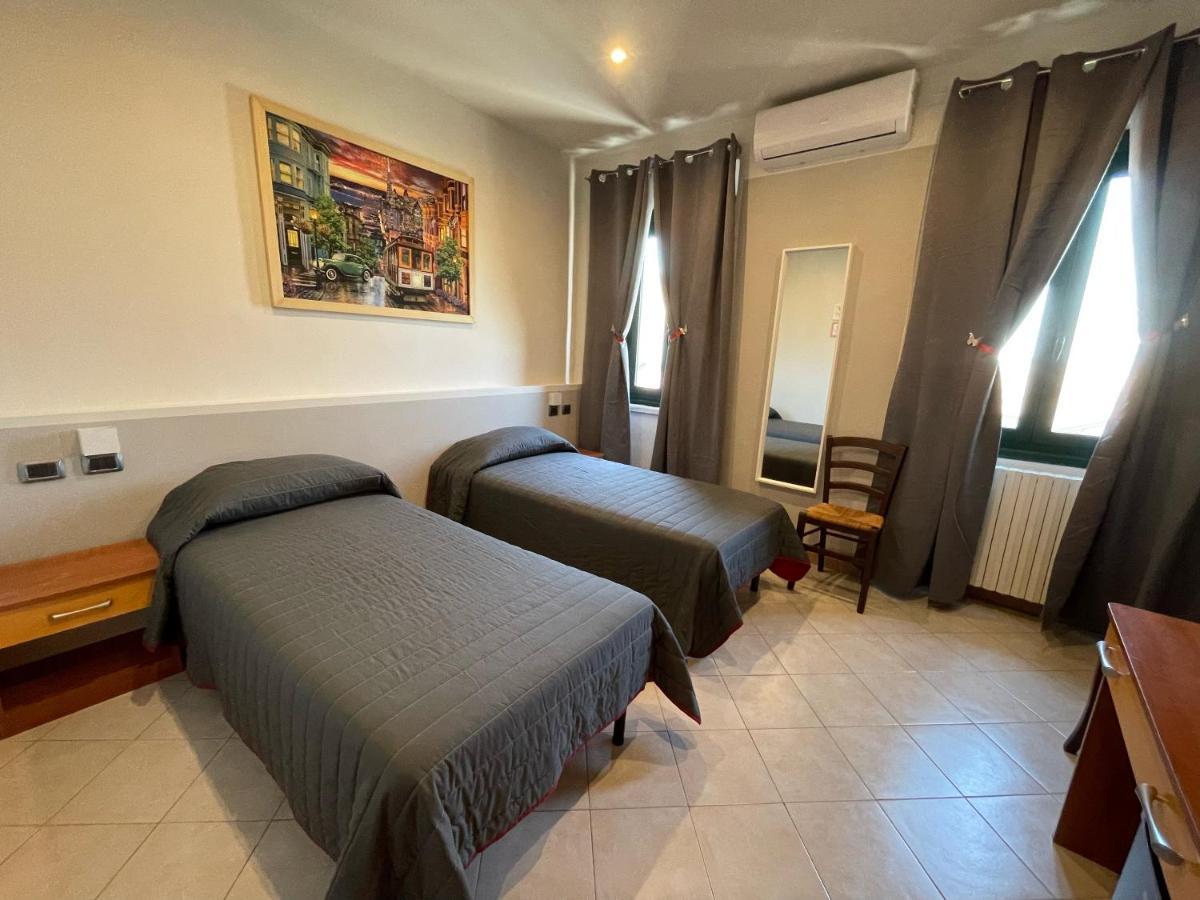 Hotel Duca Di Tromello المظهر الخارجي الصورة