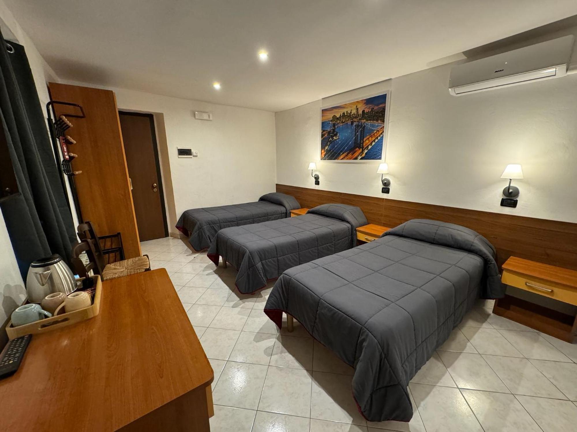 Hotel Duca Di Tromello المظهر الخارجي الصورة